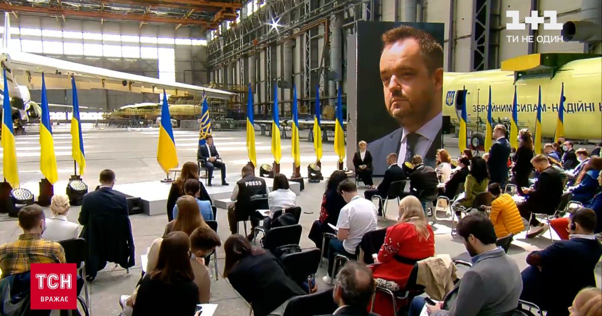 Володимир Зеленський звинуватив журналіста "Україна 24" в маніпуляції