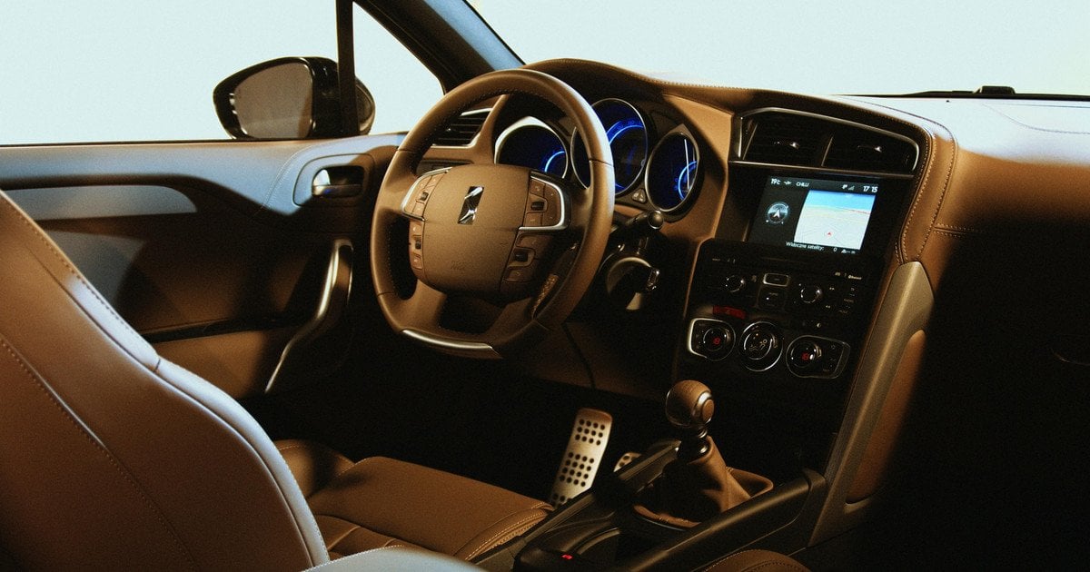 Автомобиль