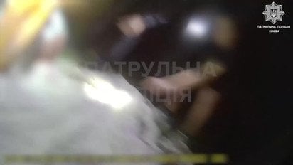 Поліція оприлюднила кадри перших хвилин після обстрілу Києва