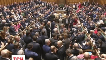 Британские бомбардировщики нанесли первые удары по позициям Исламского государства в Сирии