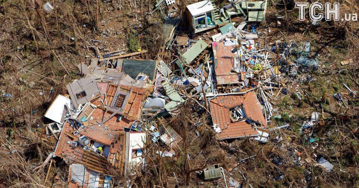 Ураган "Ірма" залишив по собі потрощені будівлі. / © Reuters