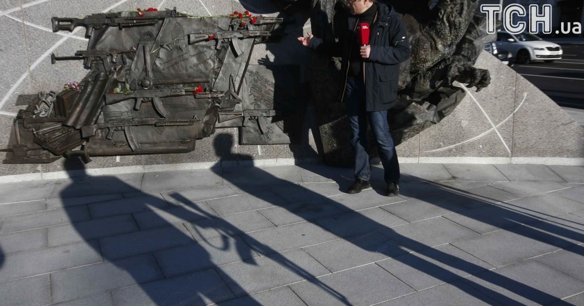 Пам'ятник Калашникову без автомата_10 / © Reuters