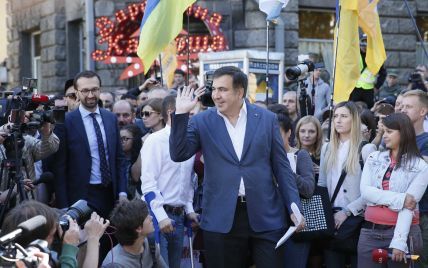 Саакашвили попросил политического убежища в Украине 