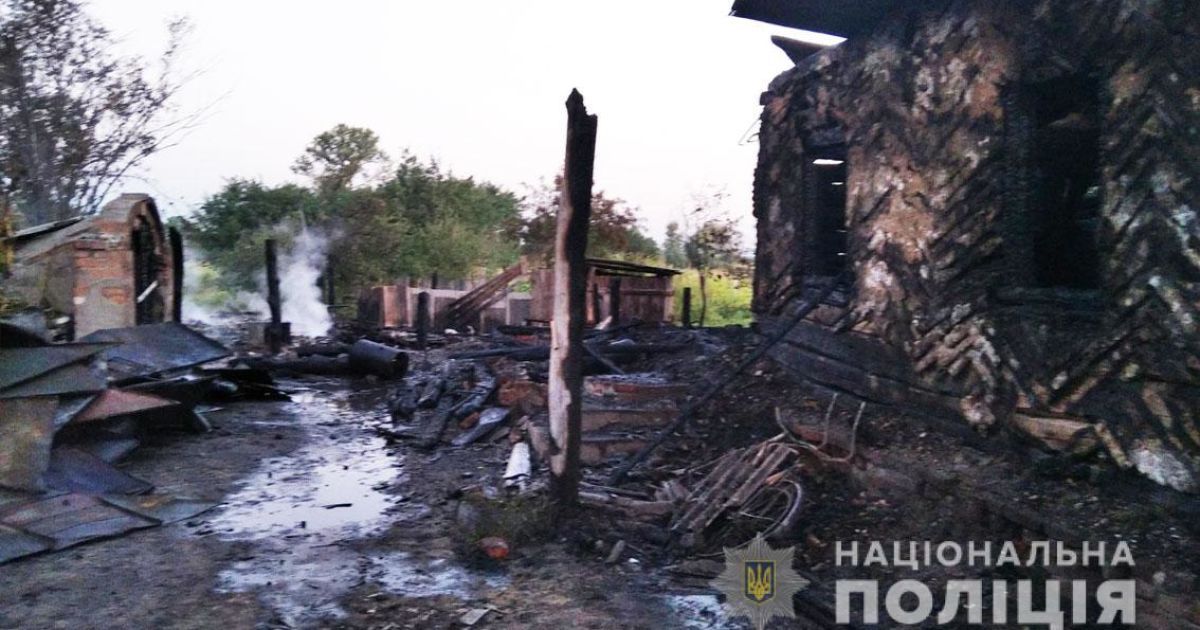 Смертельный пожар в Черниговской области: соседи спасли пятерых маленьких детей