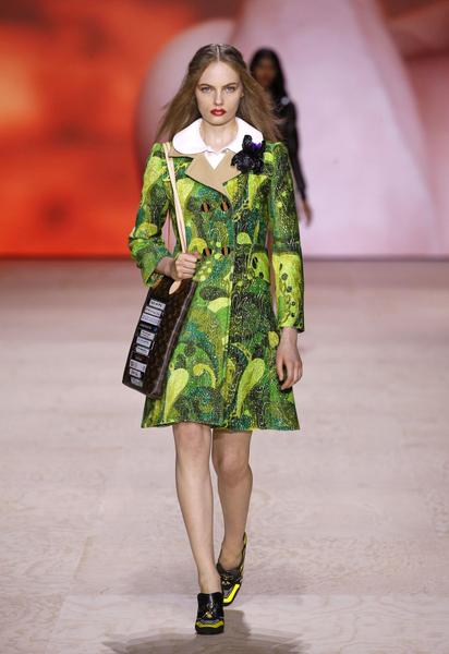 Коллекция Louis Vuitton прет-а-порте сезона весна-лето 2020 / © East News