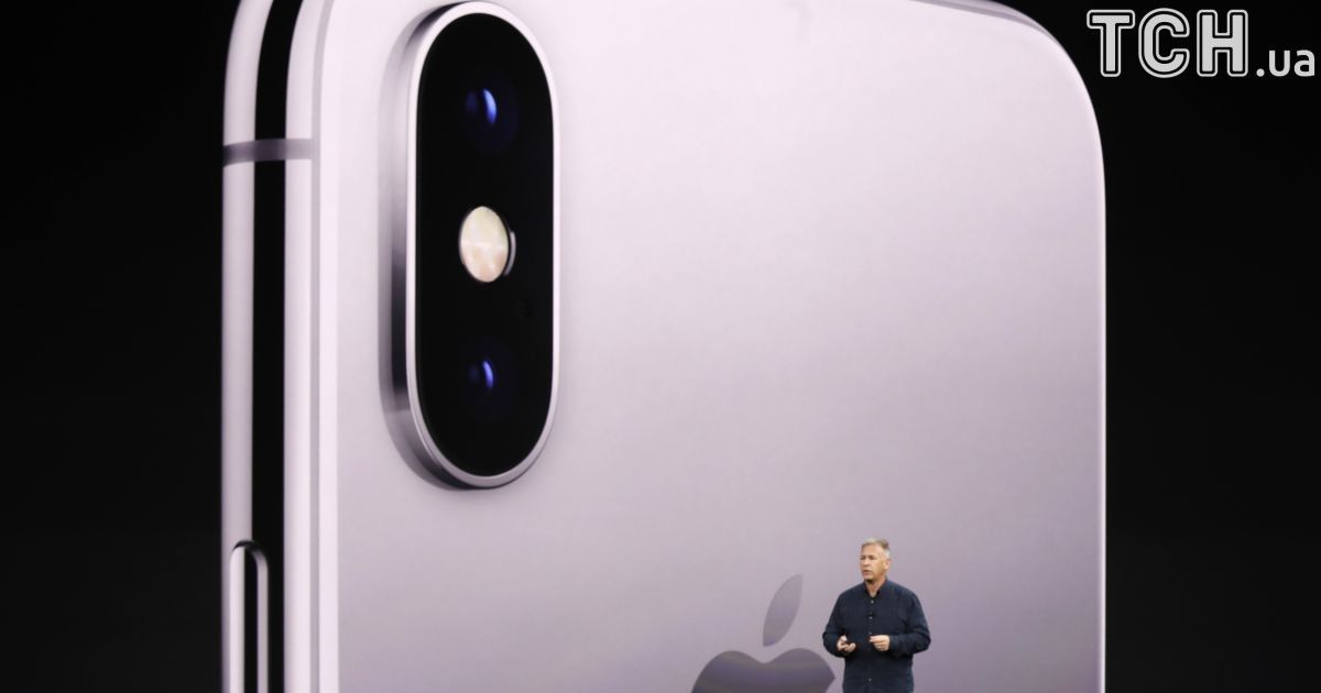 Головна новинка - iPhone 10. / © Reuters