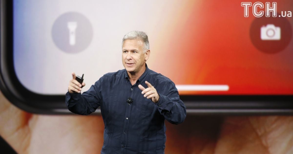 Головна новинка - iPhone 10. / © Reuters