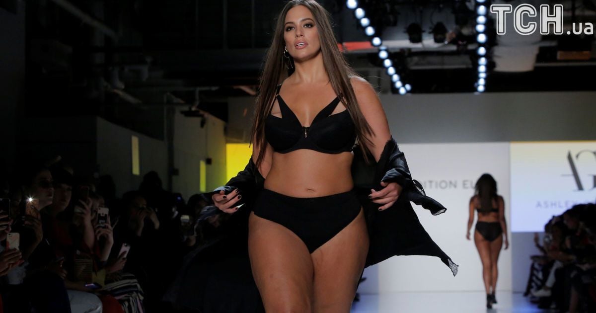 Ешлі Грем на тижні моди у Нью-Йорку_5 / © Reuters