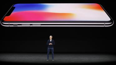 Главная новинка - iPhone 10. / © Reuters