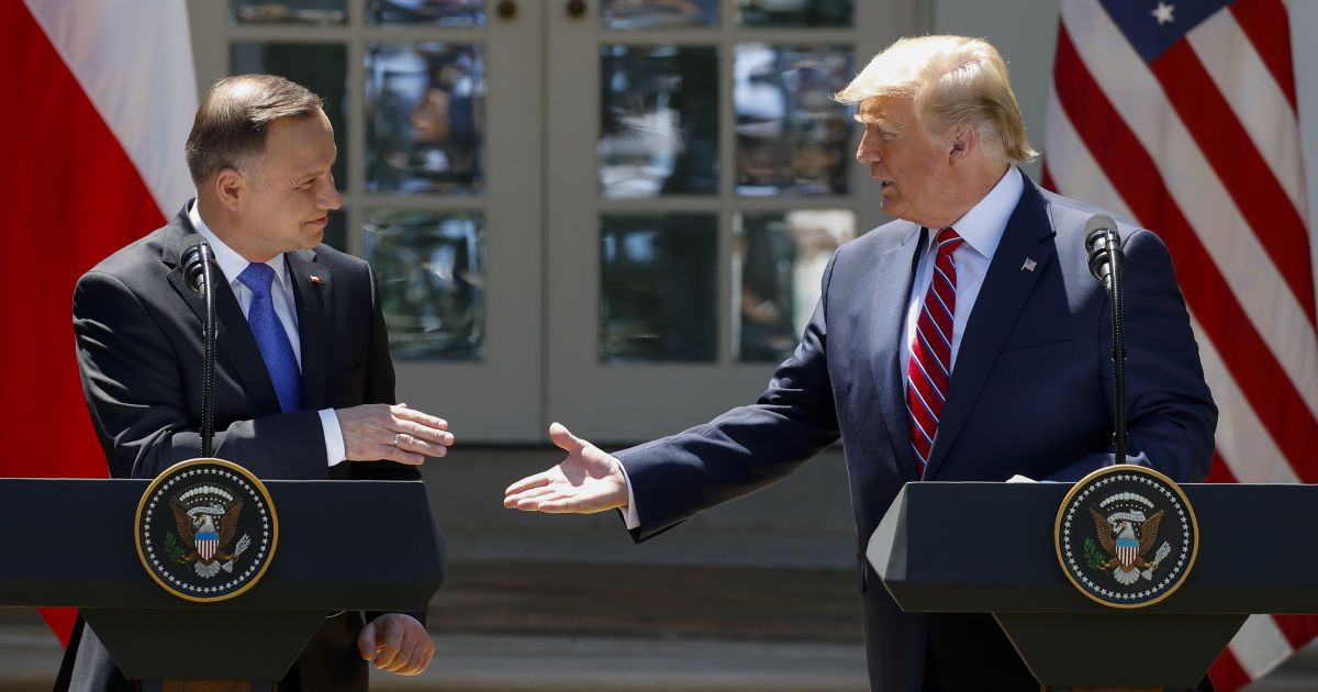 Трамп і Дуда домовилися про суттєве розширення військової присутності США в Польщі