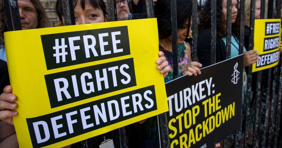 Генсек Amnesty International звинуватила "українських ботів" у критиці скандального звіту про ЗСУ