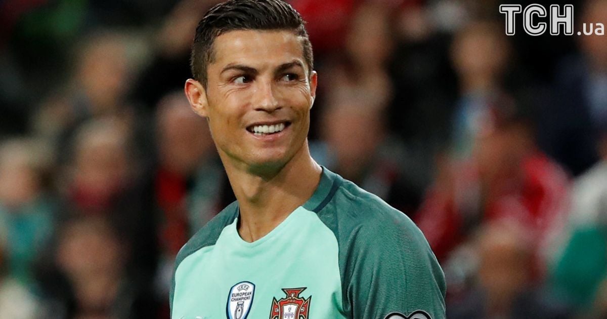 France Football назвал имена всех претендентов на "Золотой мяч-2017"