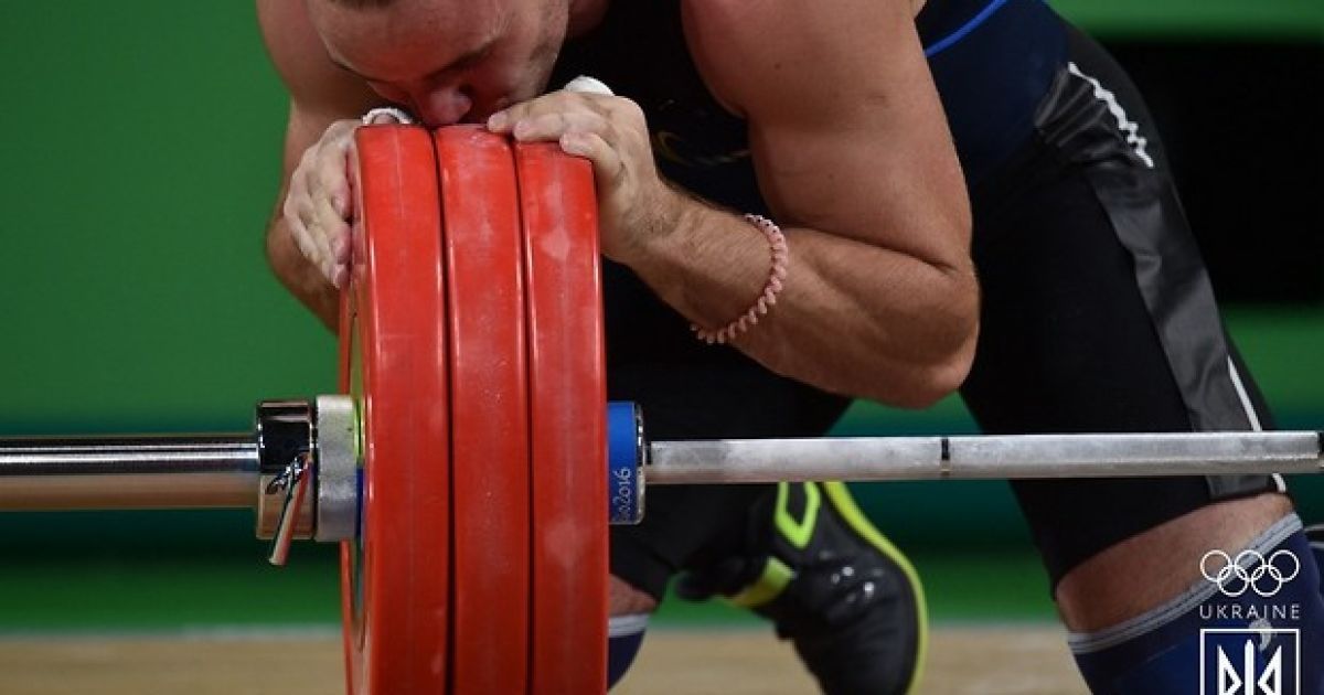 Украинского тяжелоатлета отстранили от соревнований из-за допинга