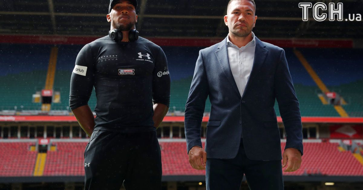 Джошуа и Пулев провели встречу в Кардиффе перед боем. / © Reuters