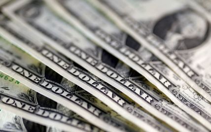 Доллар подешевеет в курсах валют от НБУ на 12 октября