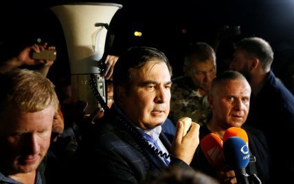 Львовская ночь Саакашвили: вечерний вояж по городу, где сейчас находится политик и какие его планы