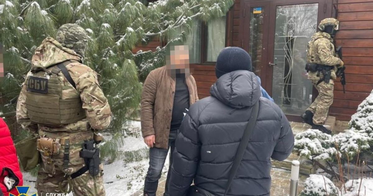 Житель Харьковщины поставлял в РФ запчасти для военных субмарин, из которых обстреливают Украину: фото