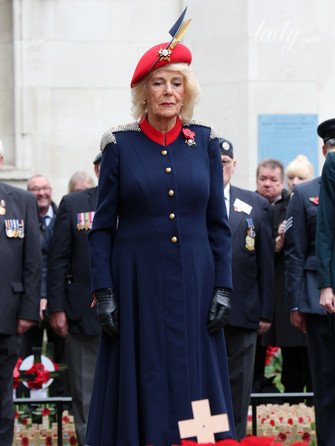 Королева Камилла