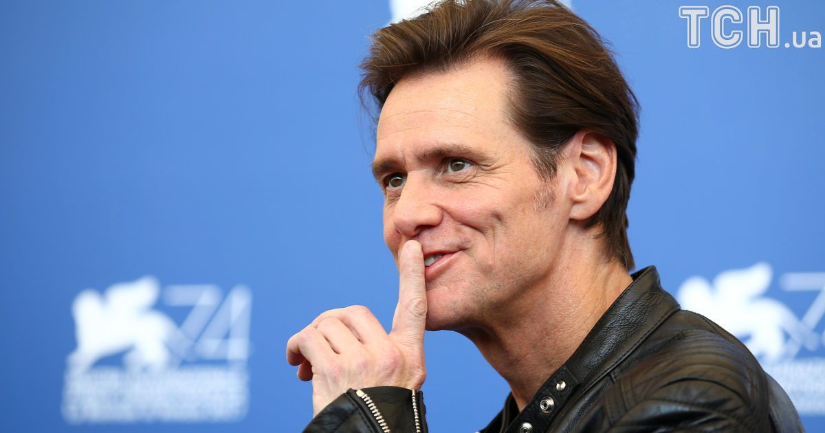 СМИ опубликовали записку погибшей экс-подруги Джима Керри с обвинениями актера