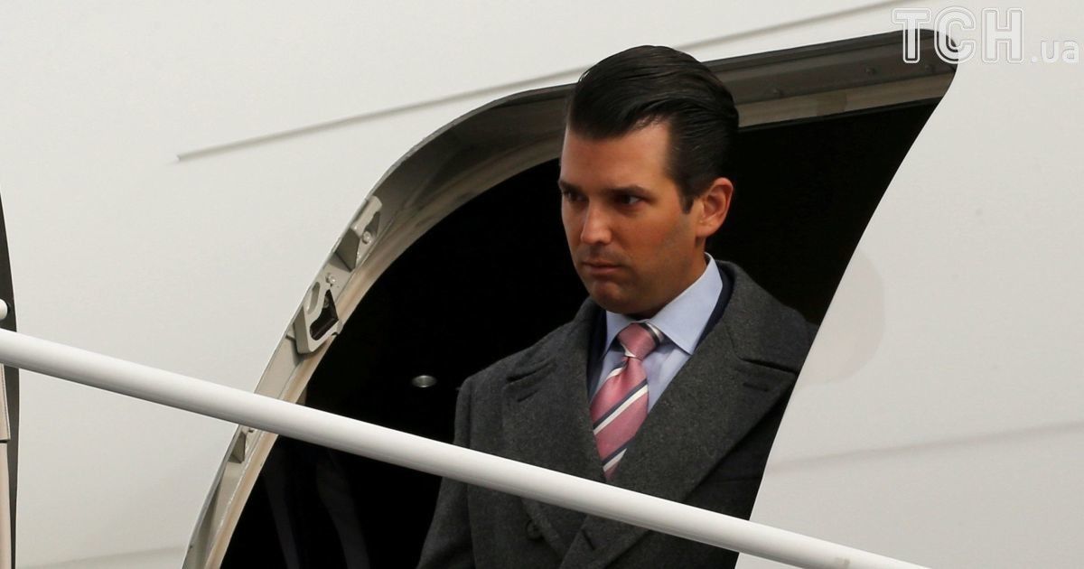 Перед президентскими выборами в США Трамп-младший общался с Wikileaks 