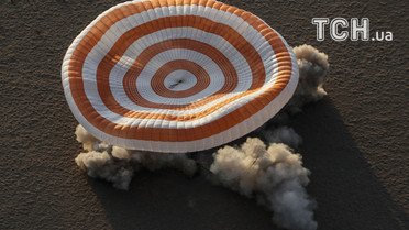 приземлення космонавтів мкс_8 / © Reuters