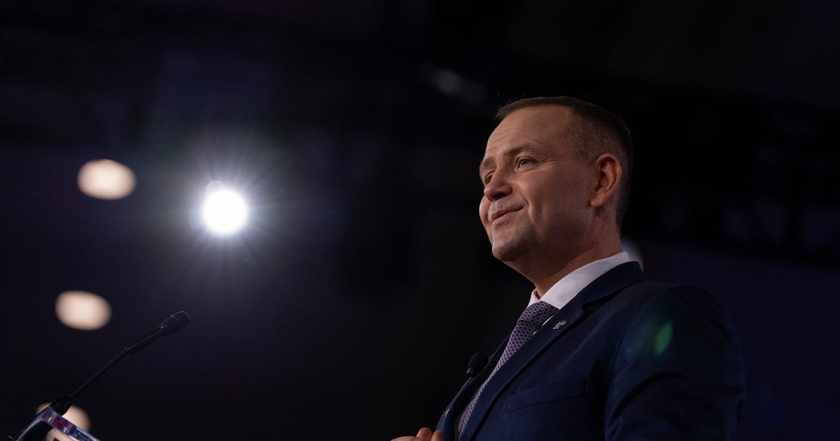 Кароль Навроцький.