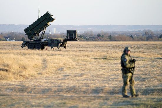 Фактично небо буде повністю закрите від ракет РФ: новий пакет допомоги США передбачає передавання Україні ЗРК Patriot