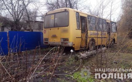В Полтавской области школьный автобус попал в ДТП: есть травмированные