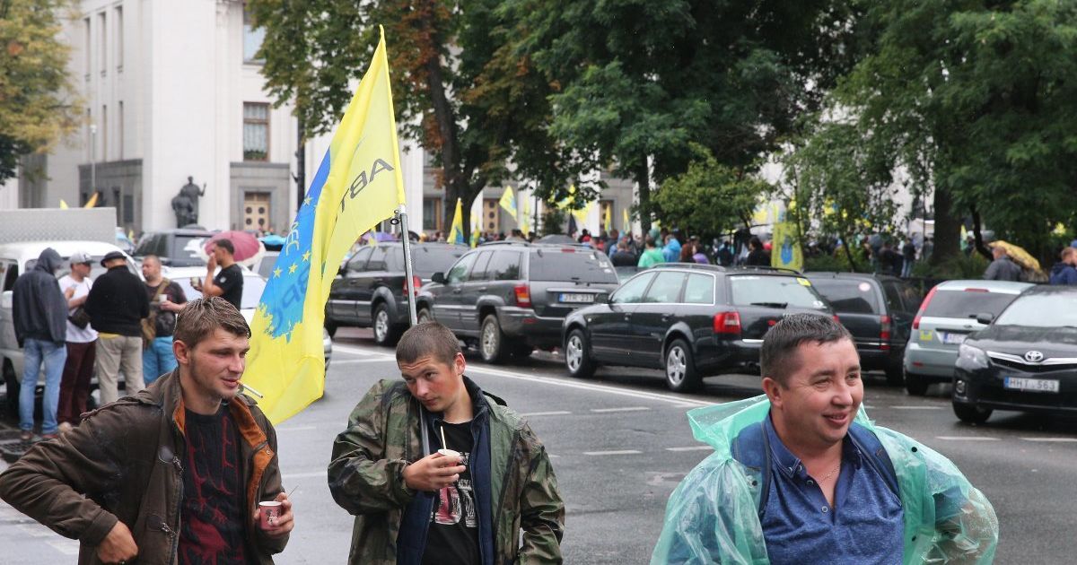 Акція протесту власників "євроблях"_7 / © УНІАН