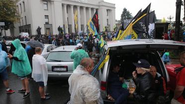 Акція протесту власників "євроблях"_1 / © УНІАН