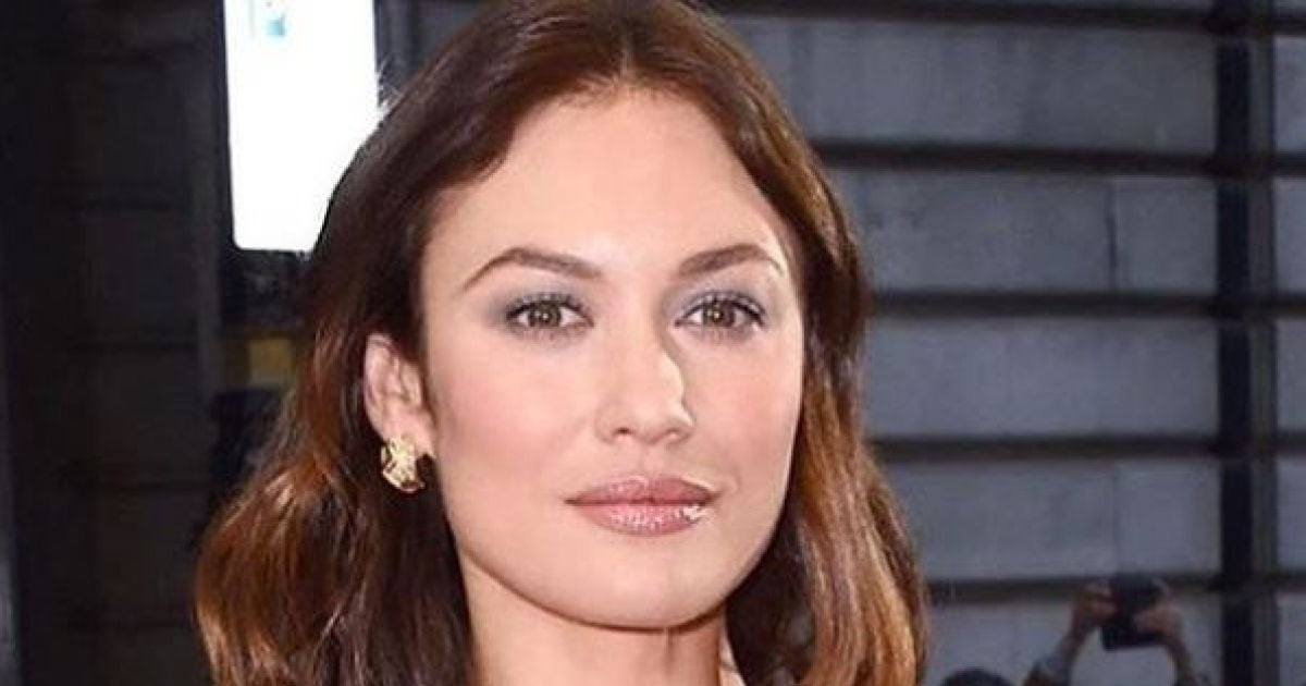 "Девушка Бонда" Ольга Куриленко в откровенном купальнике похвасталась фигурой