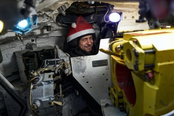 Військові святкують Різдво на фронті/ Фото: Костянтин та Влада Ліберови