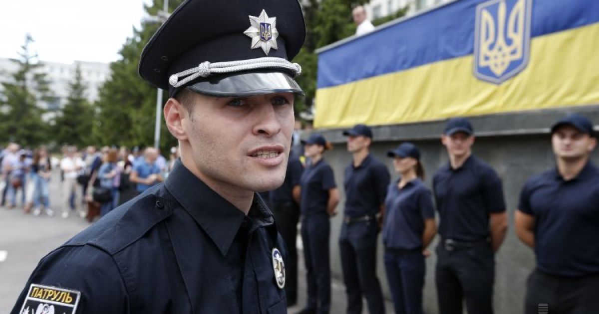 Фацевич отметил, что все же  бывают случаи неправомерного поведения полицейских