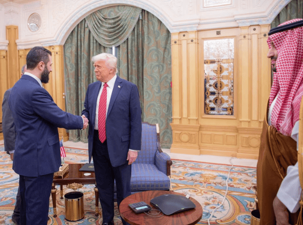 Трамп провів першу за 25 років зустріч із лідером Сирії: про що говорили