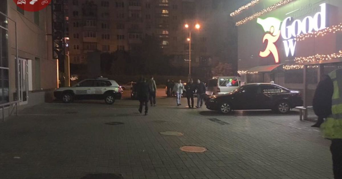У Києві вночі сталася бійка та різанина між колишнім бійцем АТО та прихильником терористів_4 / © Facebook/Киев Оперативный