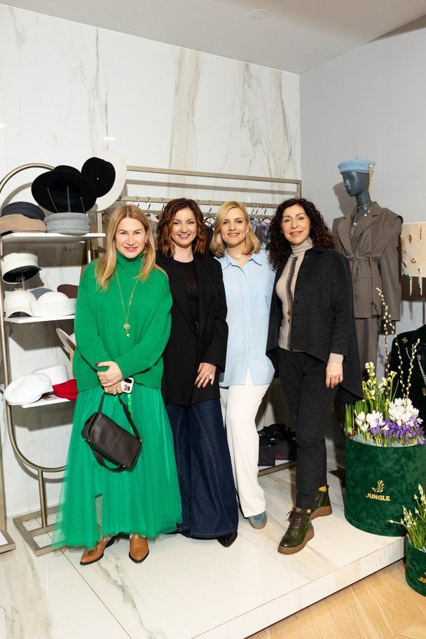 Ксенія Літвінова, Оля Цибульська, Анна Малиновська і Надія Матвєєва/Фото Анни Дворянець