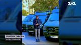 Український комік придбав три машини "швидкої" для ЗСУ