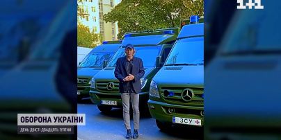 Украинский комик приобрел три машины "скорой" для ВСУ