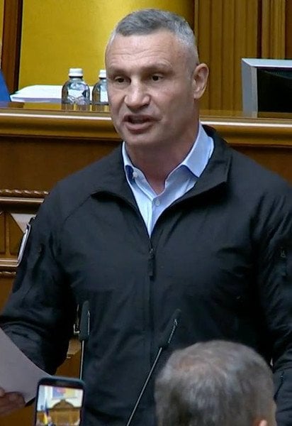 Мэр Киева Виталий Кличко во время выступления в Верховной Раде