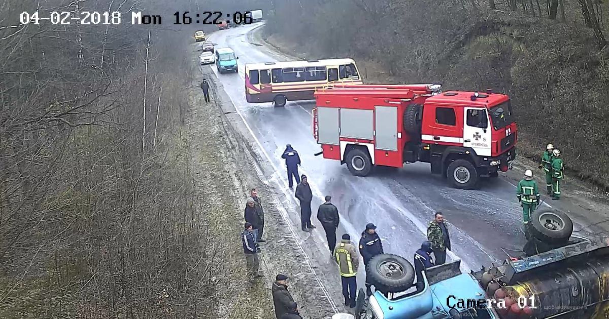 пожежа молоковоз_2 / © Facebook/Святослав Журовський