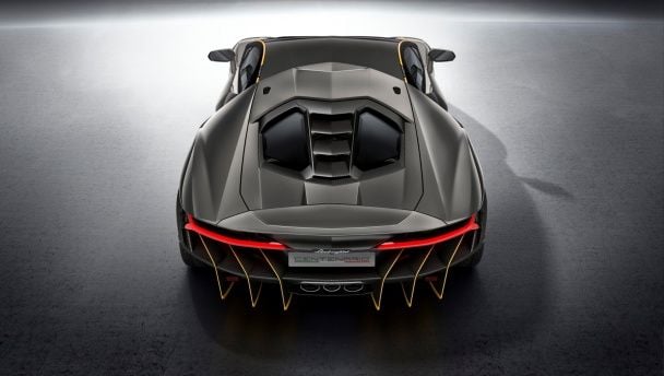 Lamborghini Centenario LP770-4