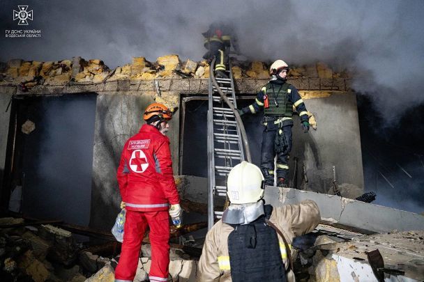 Вночі проти 23 лютого російська армія атакувала дронами Одесу. / © ДСНС