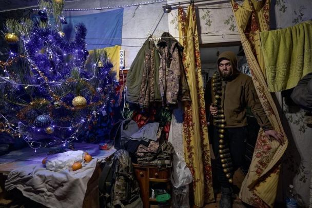 Військові святкують Різдво на фронті/ Фото: Костянтин та Влада Ліберови