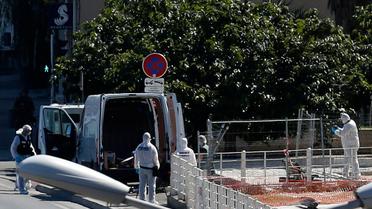 Авто влетіло у пасажирські зупинки в Марселі _2 / © Reuters