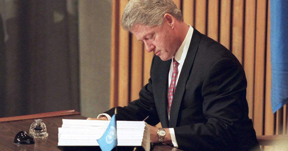 Білла Клінтона госпіталізували в США: що сталося