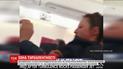 Під час перебування літака у зоні турбулентності стюардесу підкинуло до стелі, а на пасажирів розлився окріп