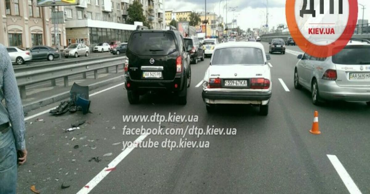 Пострадавшую забрали на такси / © dtp.kiev.ua