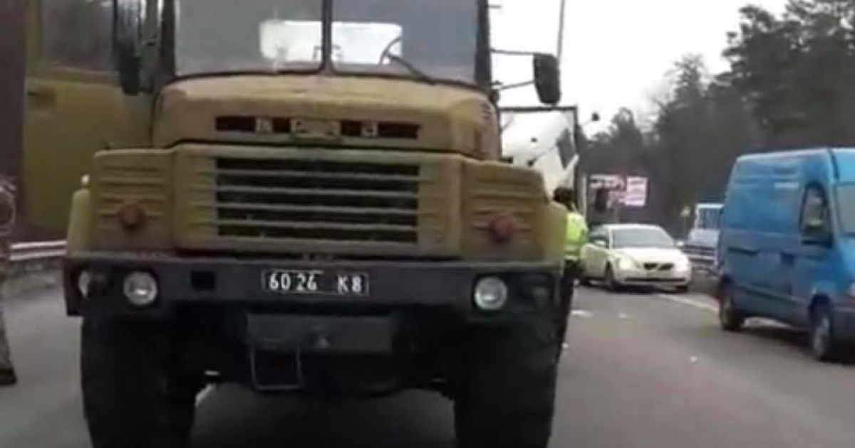 ДТП з військовими_4 / © Facebook/Киев Оперативный