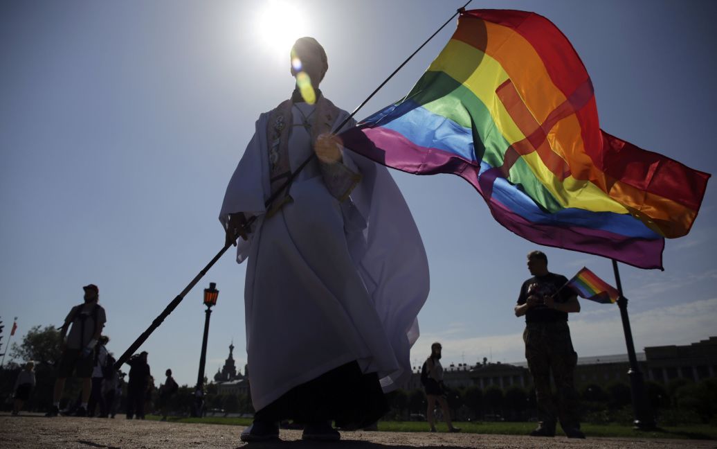 В Тбилиси противники ЛГБТ-сообщества напали на журналистов