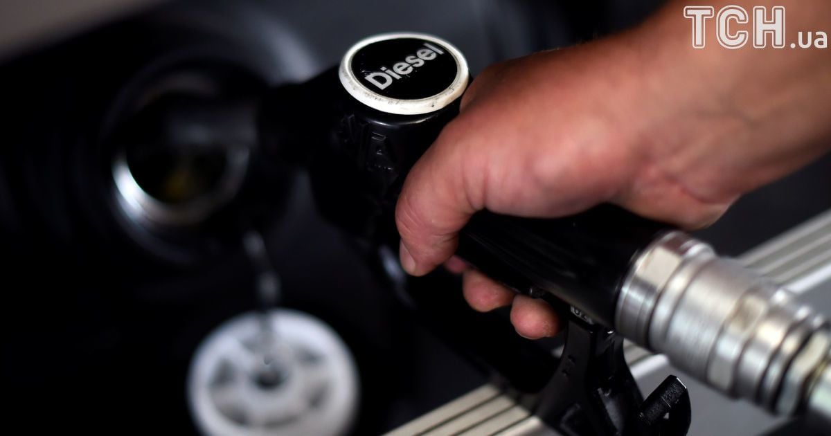 Во сколько обойдется заправить авто на АЗС утром 7 октября